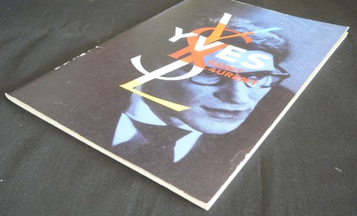 YVES - Yves Saint Laurent Paris exhibition catalogue 2010 (French) - Picture 13 of 15