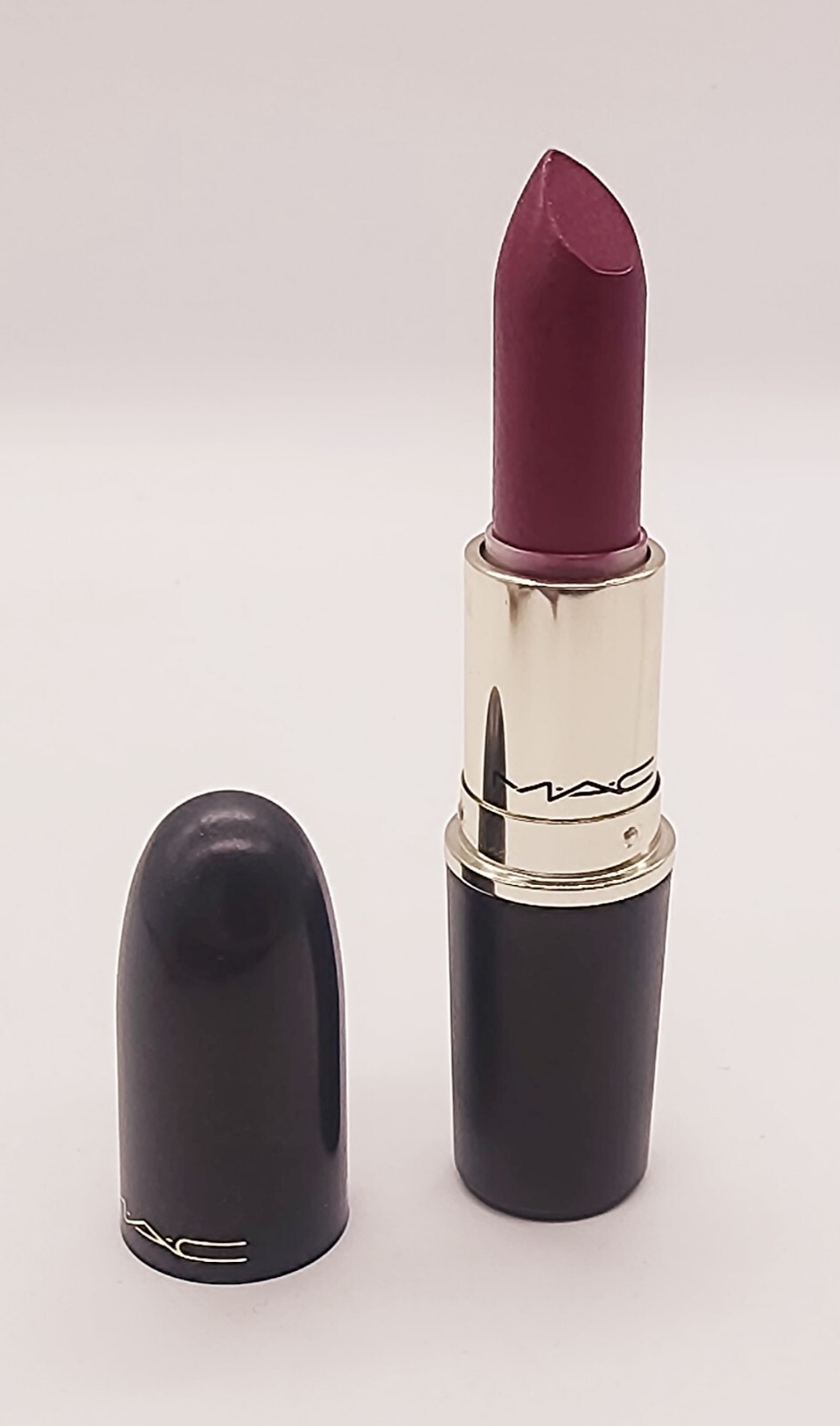 MAC Cosmetics Lustre Lipstick - A Rose - NEW-image