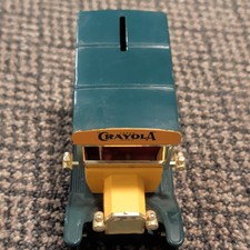 Tirelire véhicule camion livraison Crayola 1903 édition limitée