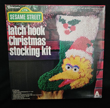 Vintage SESAME STREET Latch Hook BIG BIRD Christmas Stocking Kit 1979