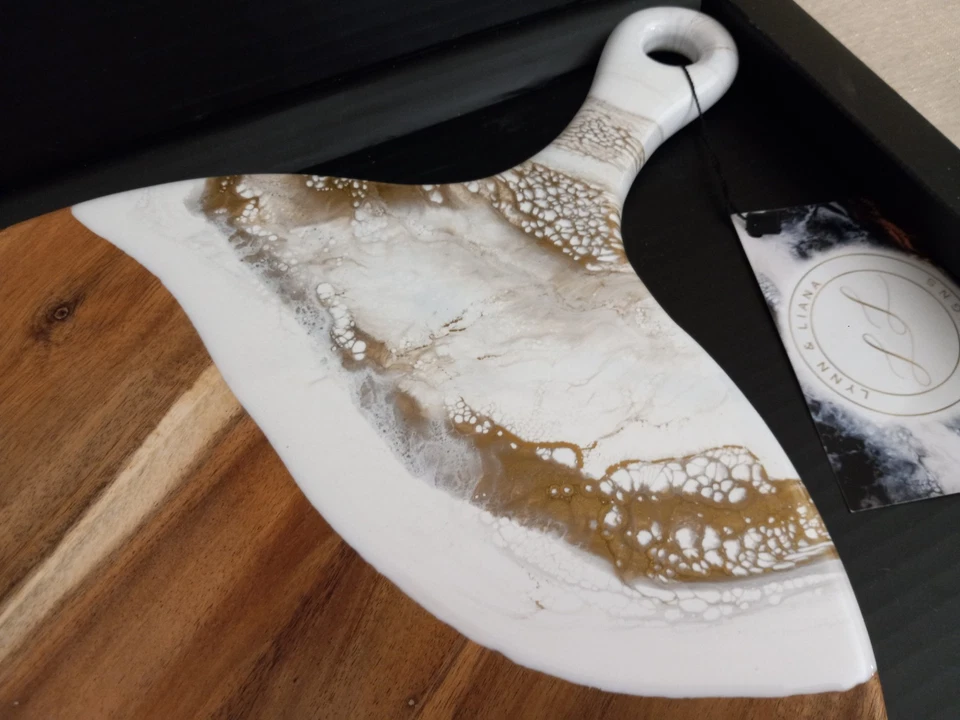 Tabla/paleta de queso de cuarzo dorado Lynn & Liana - 12" - madera dura de acacia - nueva Foto 4 de 4