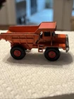 MATCHBOX SERIES No28 MACK DUMP TRUCK MADE IN ENGLAND 1968 LESNEY