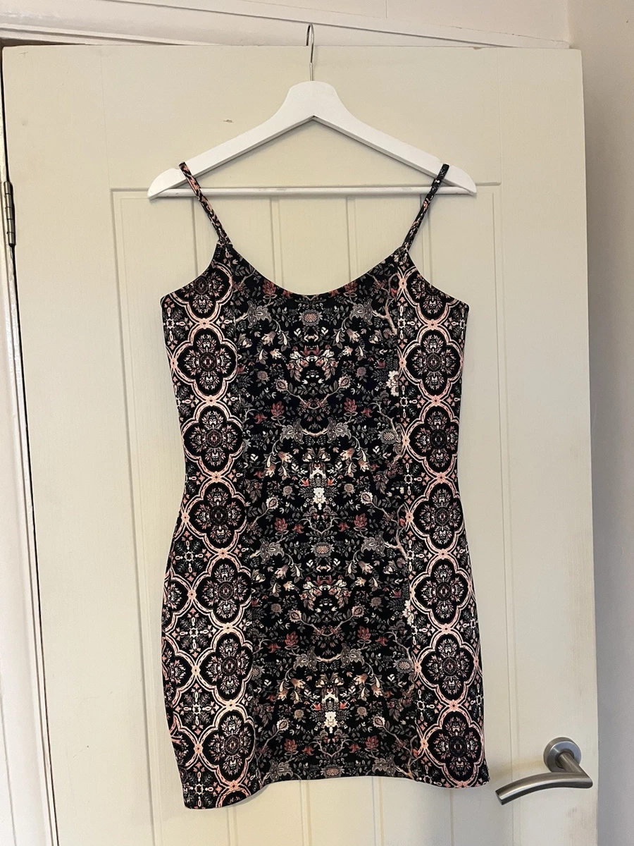 Topshop Women's Black Floral Midi A-Line Skirt Size 8 Viscose