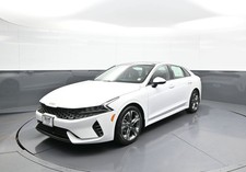 2023 Kia K5 EX