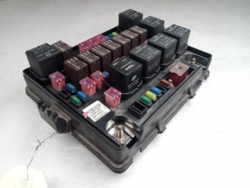 Y220EDP Caja Reles/Fusibles para SSANGYONG REXTON RX 270 Full 2004 503182 - Imagen 2 de 4