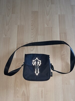 Trapstar Iron T Gate Bag / Schwarz