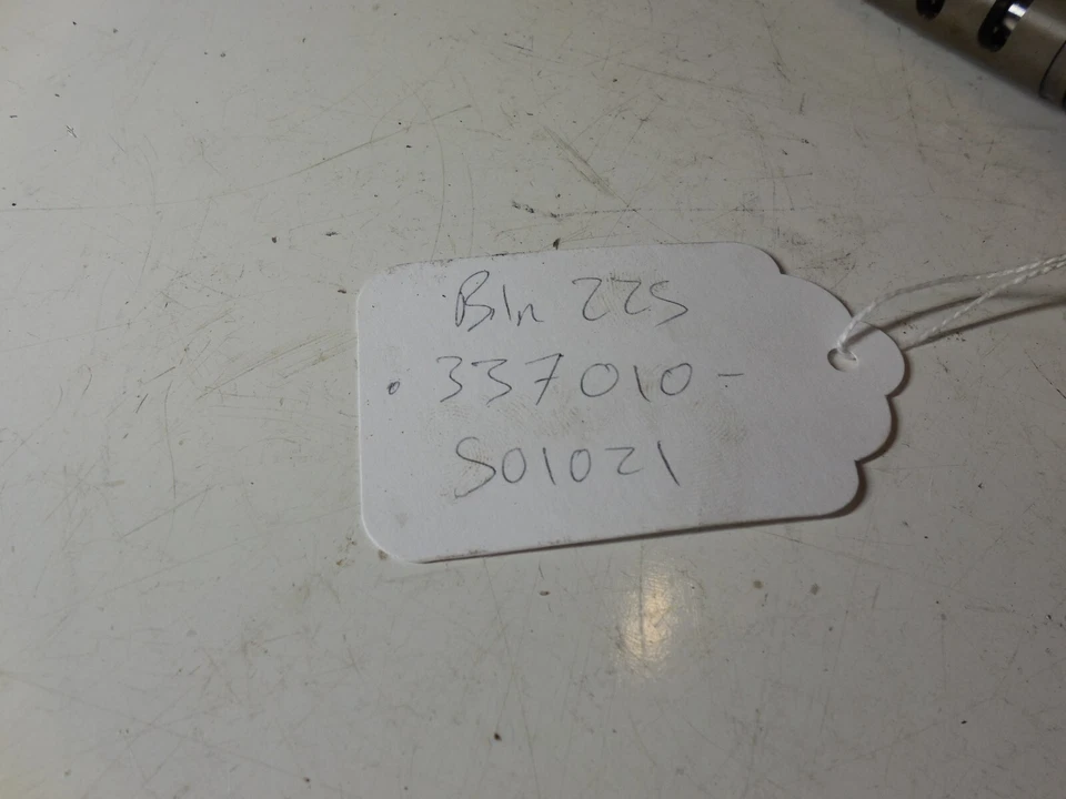 Válvula de control de distribución del árbol de levas híbrido Toyota Prius 2010-2015 1,8 337010-501021 Foto 4 de 4