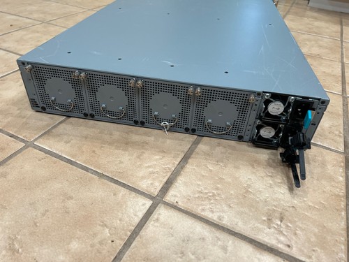 AVAYA VSP 8404 w/ 1x 8424XS + 1x 8424XT MODULES + 2x PSU - Picture 5 of 5