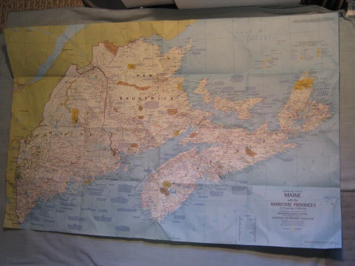 VINTAGE MAINE WITH THE MARITIME PROVINCES MAP National Geographic March 1975 - product listing photo