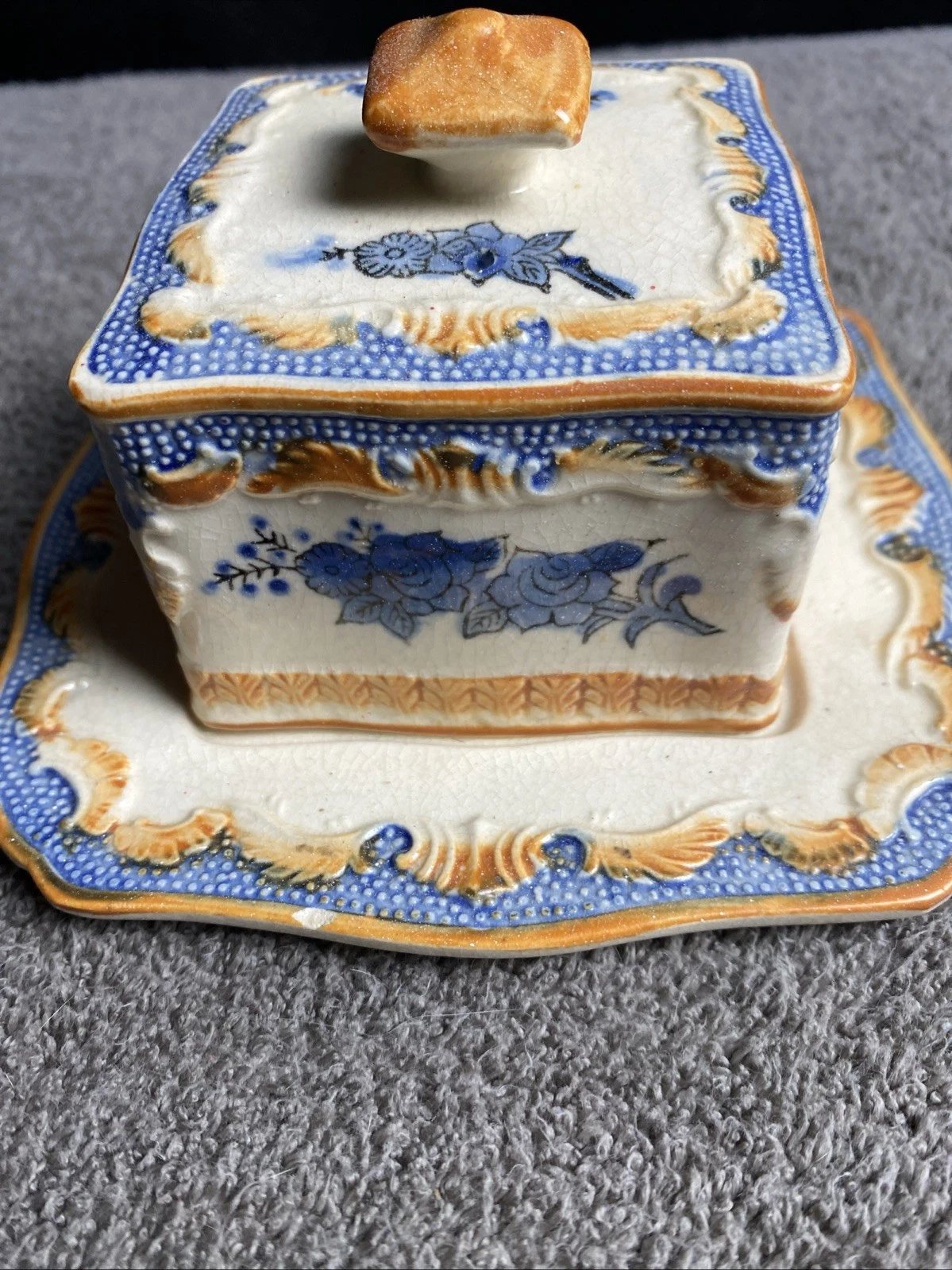 Antique Cheese Keeper Blue/orange