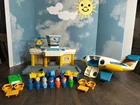 Vintage Fisher Price Little People Jetport #933 Airport. COMPLETE. VERY CLEAN.