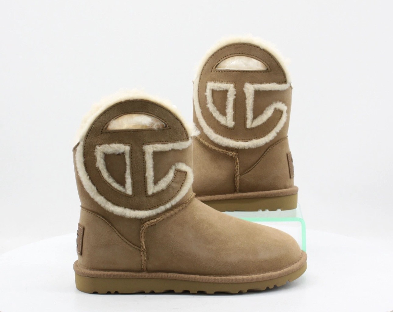 UGG x TELFAR LOGO MINI BOOTS WOMENS SHEARLING UK 2 TAN RRP £260 AD image 2