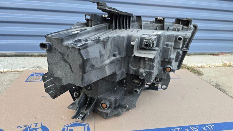 Dodge Ram 2500 3500 2019 2020 2023 2024 OEM LED faro conductor izquierdo cromo izquierdo Foto 4 de 4