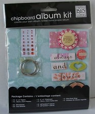 Me My Big Ideas Chipboard Mini Book Album DIY Kit Scrapbook Happily Ever After