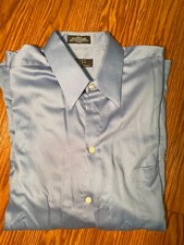 Claiborne Crazy Horse Men's Dress Shirt Size 17 Long Sleeves 32/33 Blue Sateen