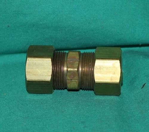 Parker,B- 62-12-12, Compression Tube Brass Union 3/4" .75" Fitting