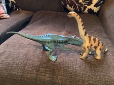 2 Schleich  Dinosaurs - 15020 Cryolophosaurus & 14503 Brachiosaurus 