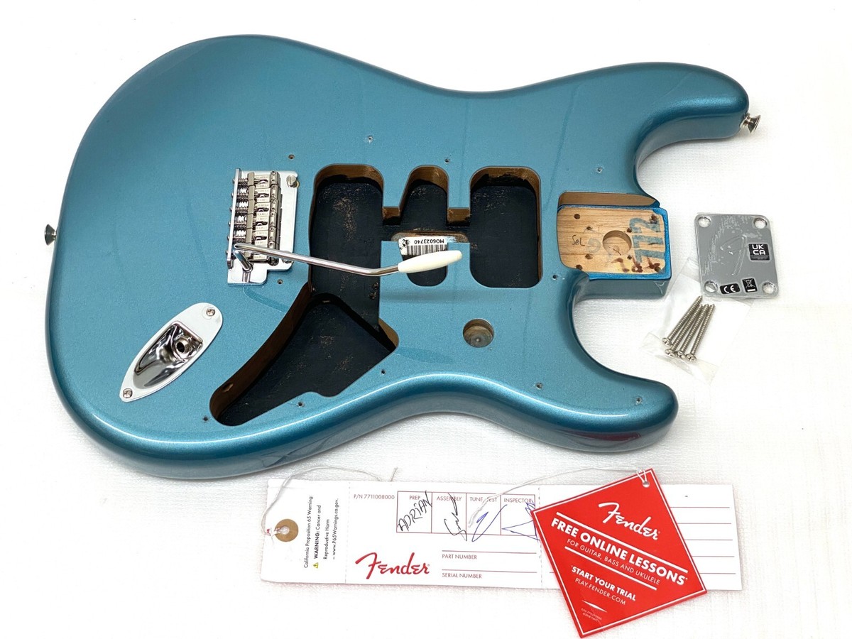 MSquier ストラト fender s-l1200.jpg