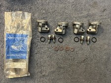 Volvo P1800 E/ES 164 D-Jet Supporto per Iniettori Injector Retainer Set