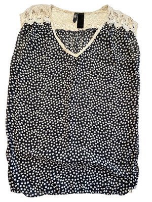 Y2K Polka Dot Crochet Yoke V-Neck Sleeveless Top L Flowy Dainty Whimsical Indie