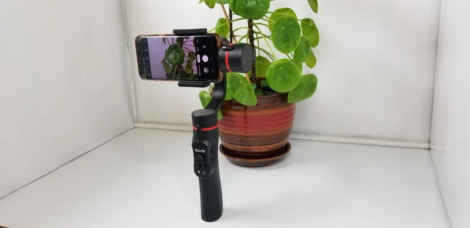 Tzumi SteadyGO Electric Stabilizer Smartphone 3-Axis Handheld Gimbal ~ Tested - Image 2 of 4