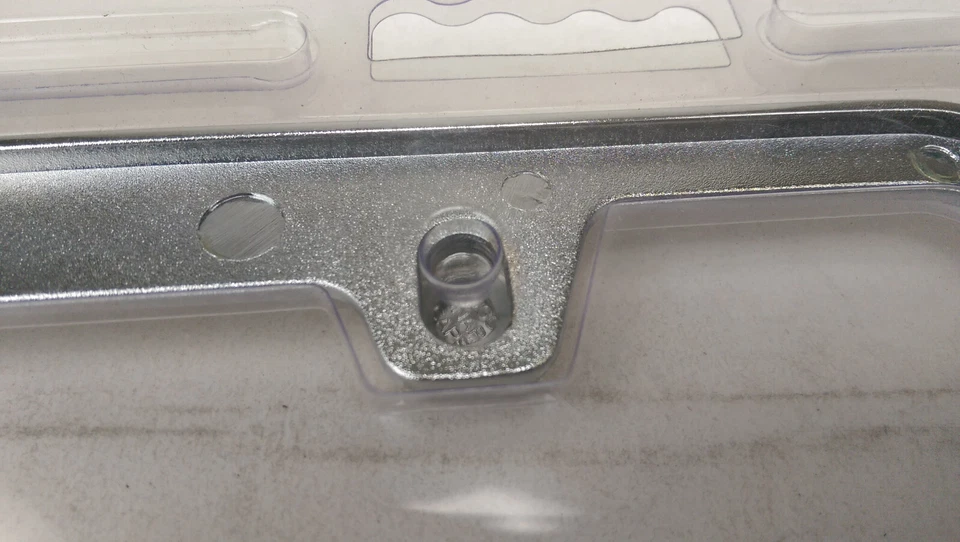 New Metal License Frame w/ Screw Cap Engraved Sparkled Chrysler Foto 4 de 4