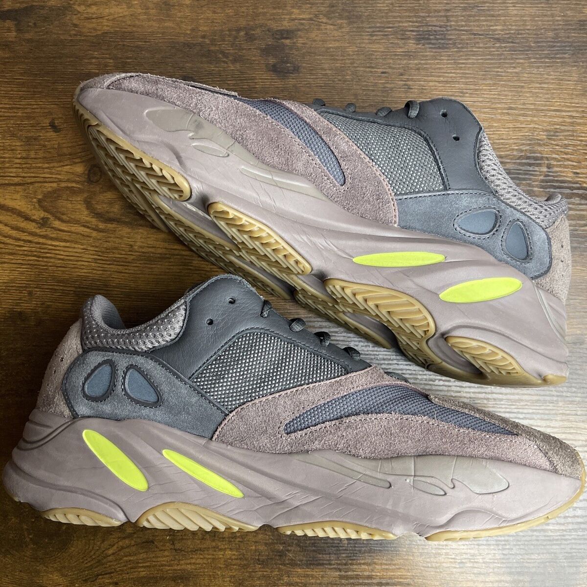 Adidas Yeezy Boost 700 V1 Mauve Size 14 EE9614 OG Grey Green Adidas Yeezy Boost 700 V1 Mauve Size 14 EE9614 OG Grey Green