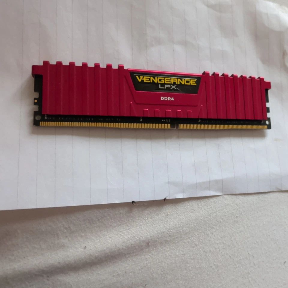 Corsair Vengeance LPX 8GB DDR4 2666MHz Desktop RAM Red - Image 2 of 4