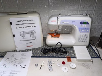 Janome Décor Computer 3050 Computerized Sewing Machine