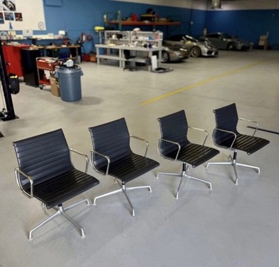 Set of 2 Herman Miller Eames Aluminum Group swivel chairs black leather