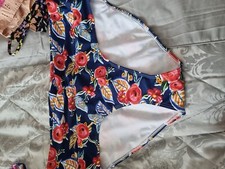 WOMENS NEW BIKINI BOTTOMS 20   bnwt   NEW