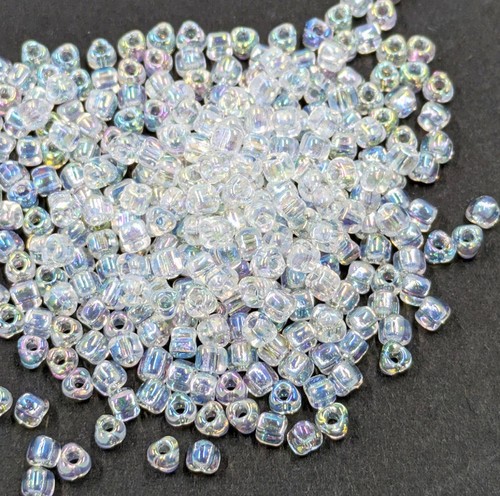 Vintage Glass Tri Beads Czech Transparent High Iris AB 1.5mm 9.7g C31-51