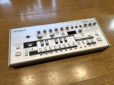 TB-03 ベースラインシンセサイザー s-l400.jpg