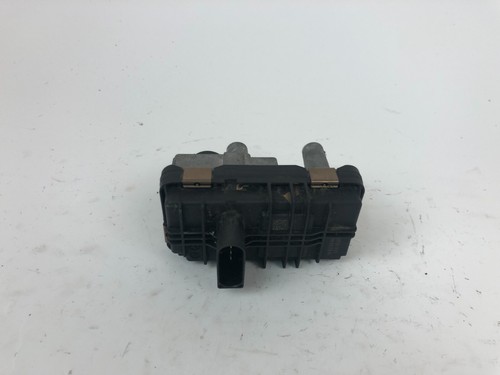 BMW 1 Serie F20 F21 2.0 Diesel Stellmotor Turbolader 49335-19411