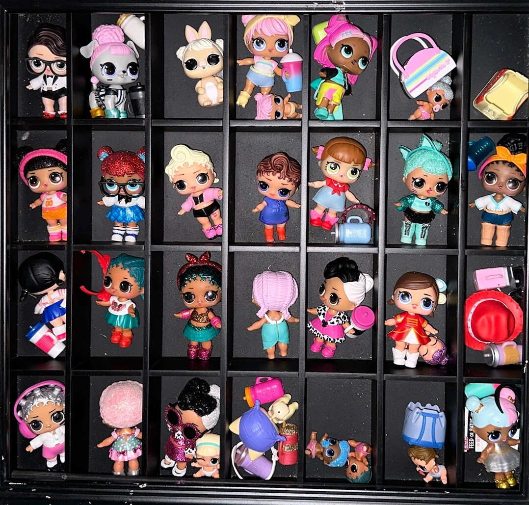 L.O.L. Surprise! Dolls Lot of 54 ALL AUTHENTIIC Accessories