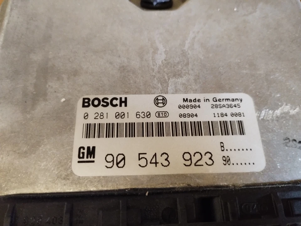 Centralina motore Opel Vectra B Astra G Zafira A 2.0TD Bosch 0281001630 90543923 - Immagine 3 di 4