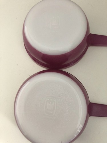 2 vintage retro 1950s PYREX ovenware RAMEKIN BAKING DISHES plum purple - Picture 10 of 11