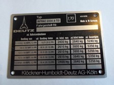 Typenschild Deutz Intrac 2004 KHD  Schild  Reifengröße Tabelle s6