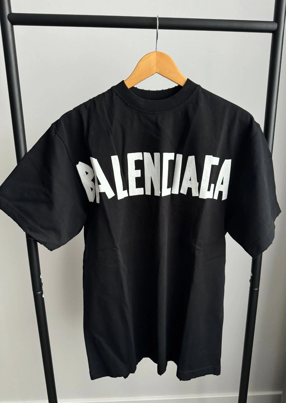 Balenciaga — balenciaga t shirt oversized black XS size