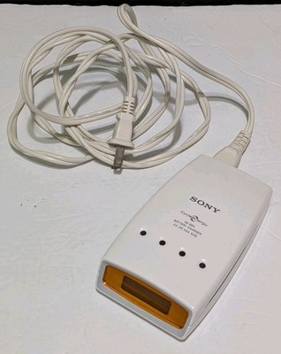 Sony Cycle Energy BCG-34HLD Ni-MH Battery Charger for AA & AAA Sizes, Works