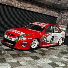 Not available in Japan Limited to 1500 units 1/18 CC Holden VY Commodore V8