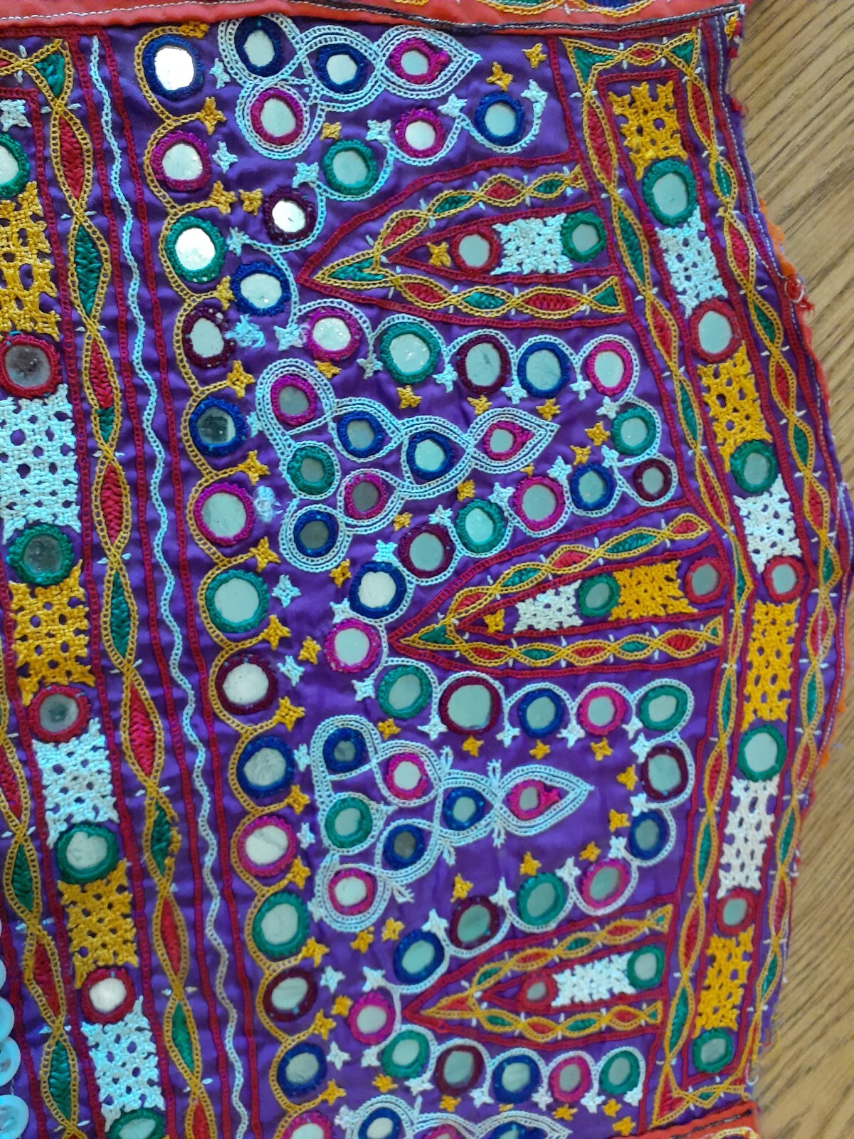 Patchwork Quilt Embroidered Handmade Panel Mirror… - image 12