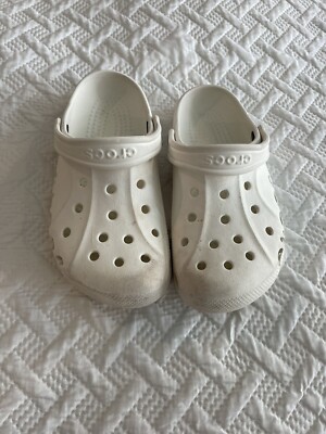 Crocs 10126-100 Sandal Unisex White Men s 5 Women s 7 Comfort Pre owned