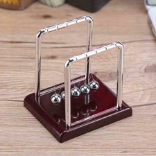 smithsonian newtons cradle