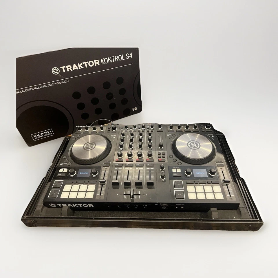 Controlador Native Instruments Traktor Kontrol S4 MK3 + Estuche + Traktor Pro 4 Foto 4 de 4