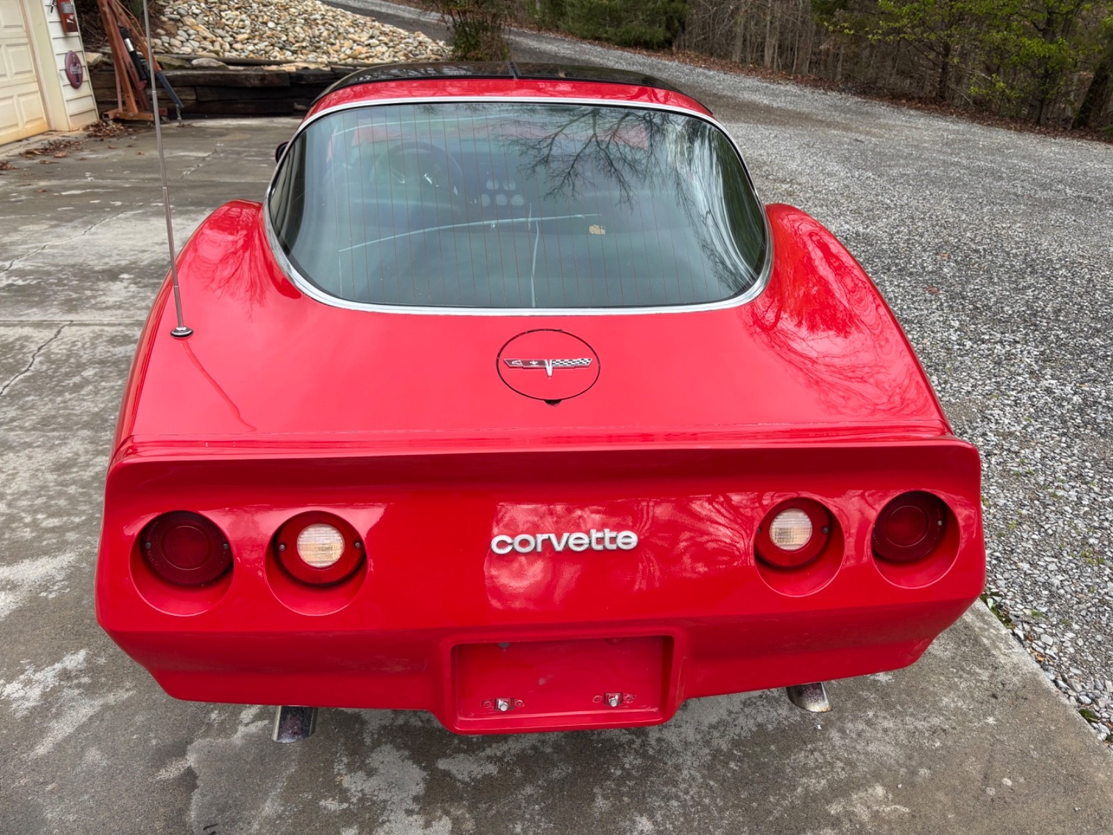 1981 Red Chevrolet Corvette   | C3 Corvette Photo 9