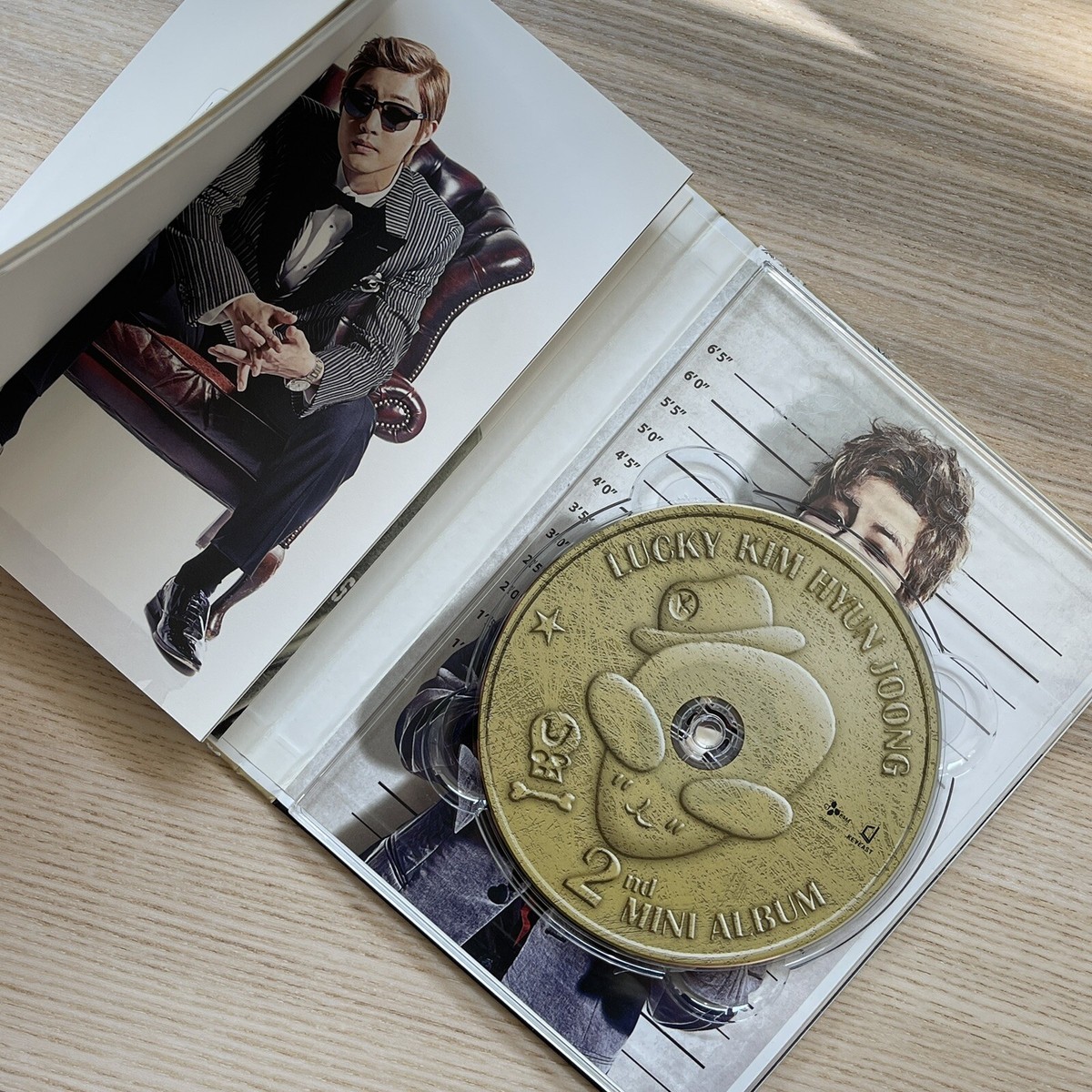 KIM HYUN JOONG 김현중 LUCKY 2nd Mini Album CD + Photo Booklet
