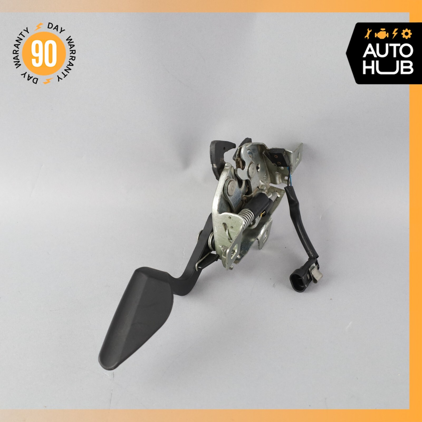 03-13 Maserati Quattroporte M139 S GT S Hood Safety Catch Lock Latch OEM 68k