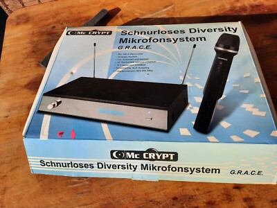 Schnurloses Diversity Mikrofonsystem UHF-70D G.R.A.C.E bis 100m Reichweite 