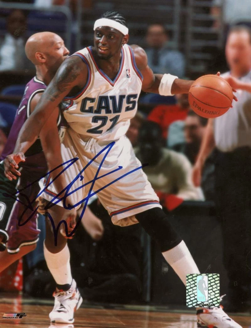 DARIUS MILES CLEVELAND CAVALIERS SIGNED AUTOGRAPHED 8X10 PHOTO W/ COA | eBay